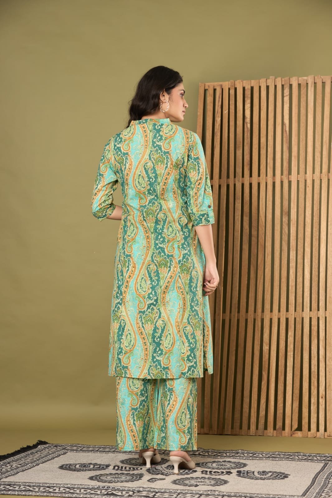 Paisley Printed Cotton Long Tunic Co-Ord Set with Side Pockets | The Kurti Shop view 2