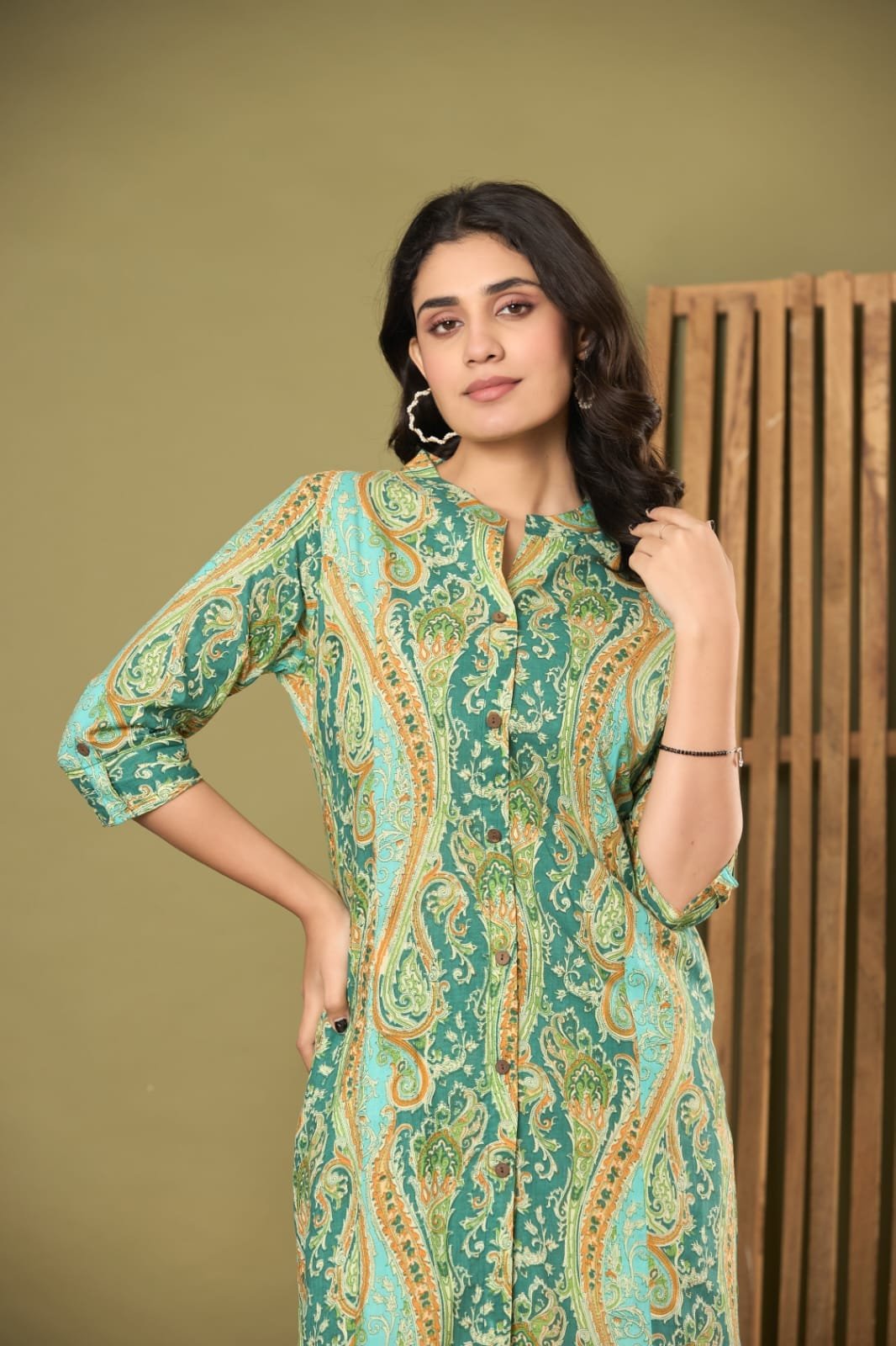 Paisley Printed Cotton Long Tunic Co-Ord Set with Side Pockets | The Kurti Shop view 4