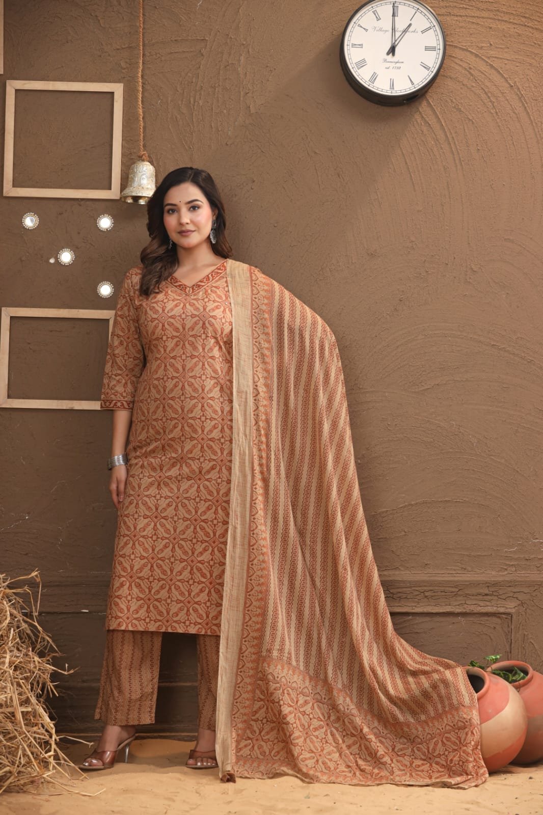Printed Cotton Kurta Set with Dupatta | The Kurti Shop view 7
