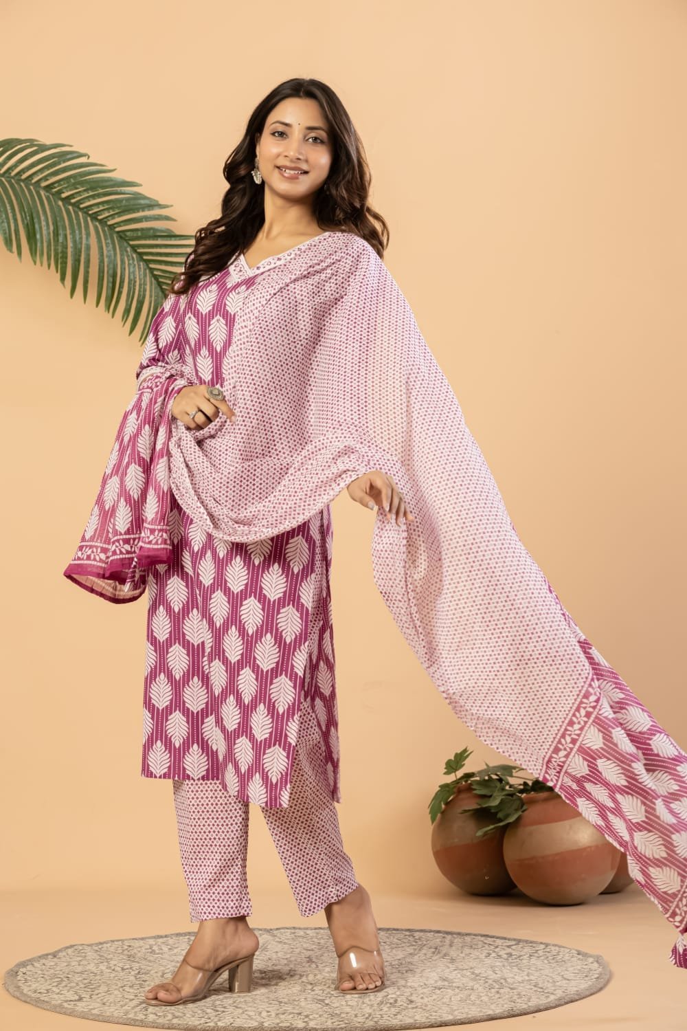 Women Pure Cotton Leaf Printed Straight Kurta Set with Pants | The Kurti Shop
