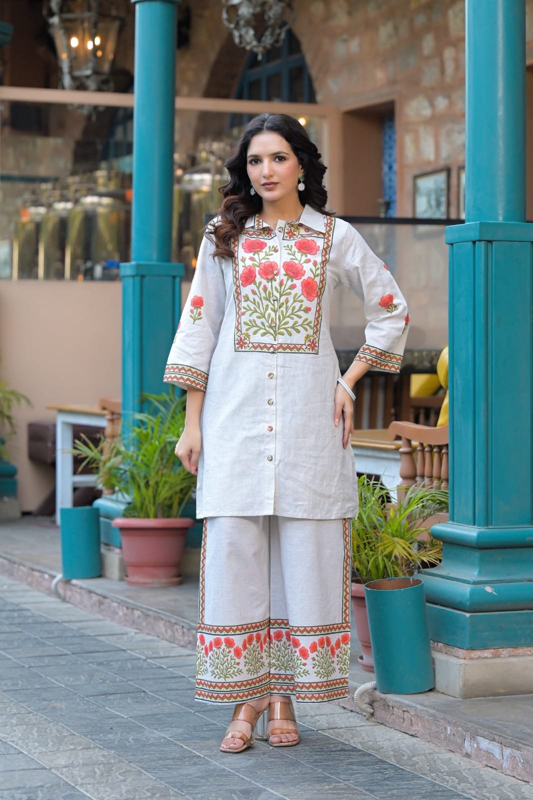 Women’s White Floral Embroidered Kurta Pant Set | 2 Piece Ethnic Wear view 5